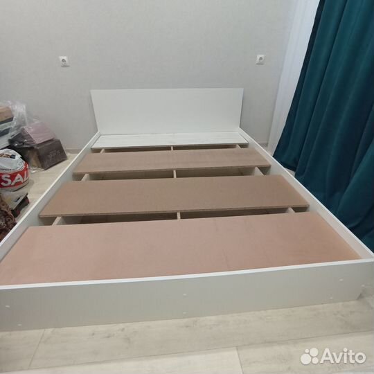 Кровать двухспальная