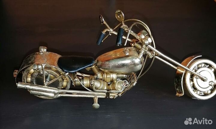 Модель мотоцикла Harley Davidson металл