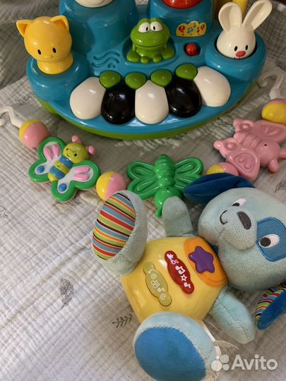 Развивающие игрушки, погремушки, музыкальные