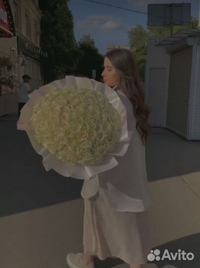 Белый букет из роз