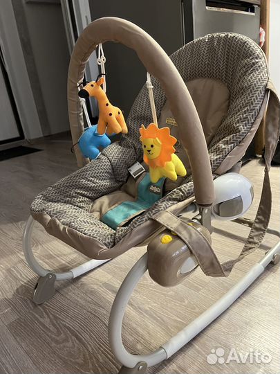 Шезлонг детский babyton