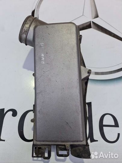 Корпус воздушного фильтра М113 5.5 AMG Compressor