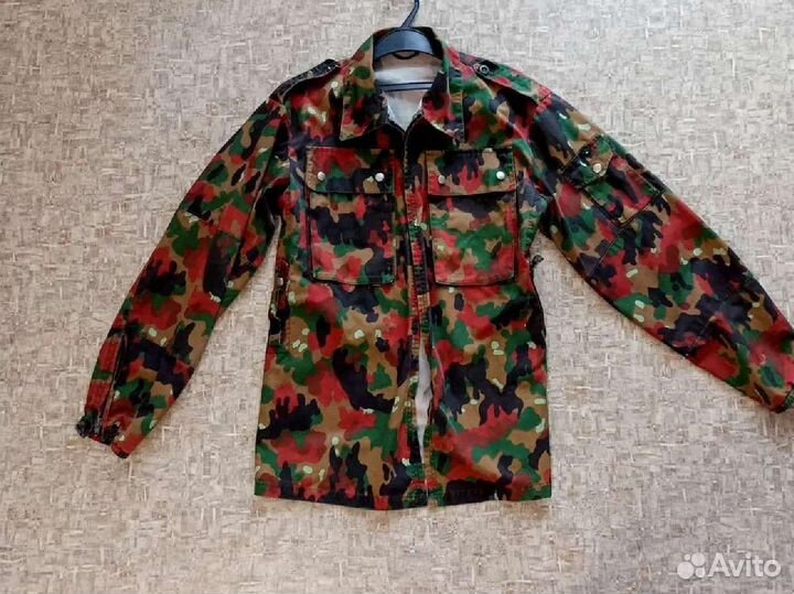 Китель армии Швейцарии 80-х годов alpenflage M83