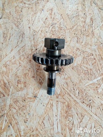 Шестерня задней передачи BYD F3