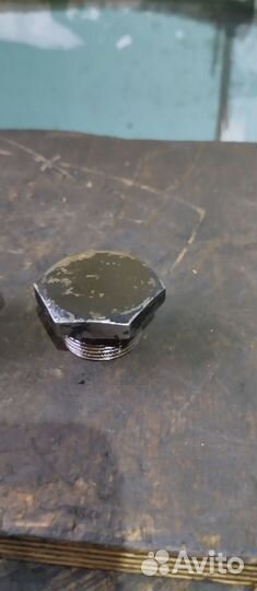 Гайки перьев вилки мотоцикл Урал Днепр