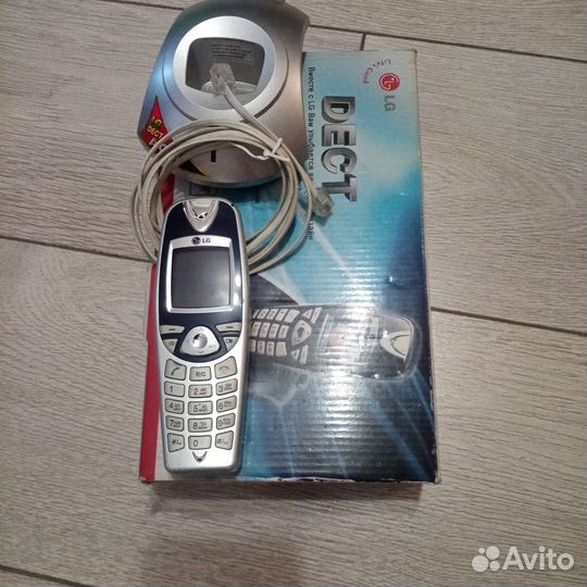 Стационарный телефон