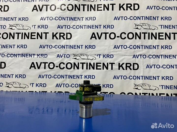 Клапан EGR Nissan Tiida NC11 HR15