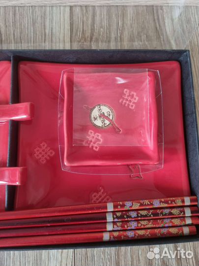 Набор посуды для суши