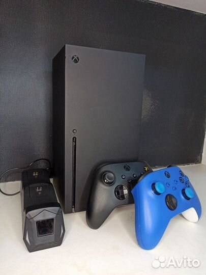 Xbox Series X + докстанция + игра в подарок