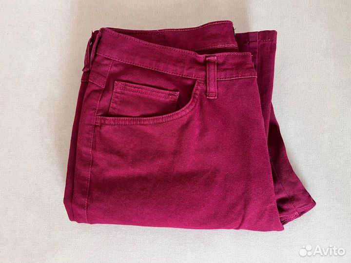Джинсы красные мужские 52 размер