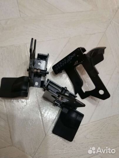 Mercedes V167 x167 gle gls крючок капота новый