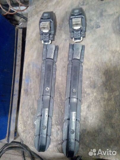 Крепления для беговых лыж