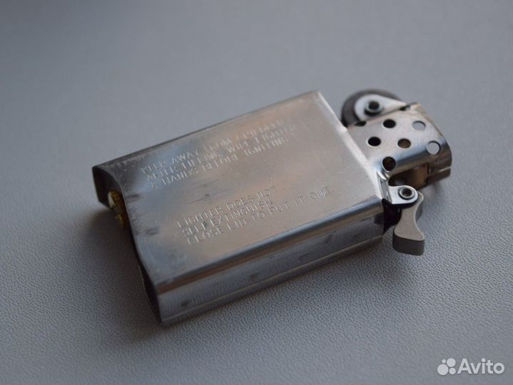 Зажигалка бензиновая zippo slim