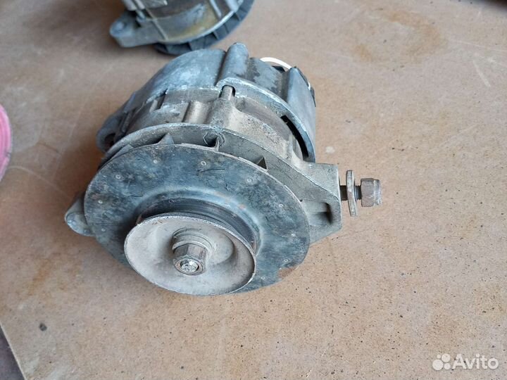 Генераторы Ваз 08-09 и запчпсти разные