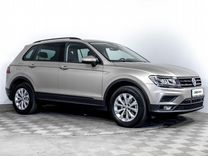 Volkswagen Tiguan 1.4 AMT, 2018, 73 850 км, с пробегом, цена 2 475 000 руб.