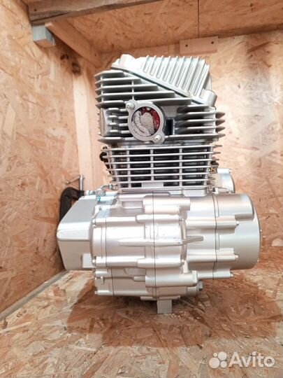 Двигатель zongshen 172fmм-6 4Т. 250см3