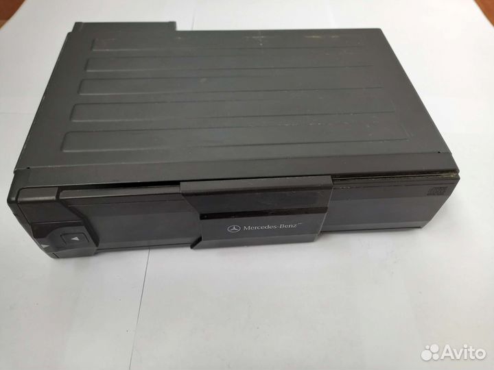 CD changer MC3296