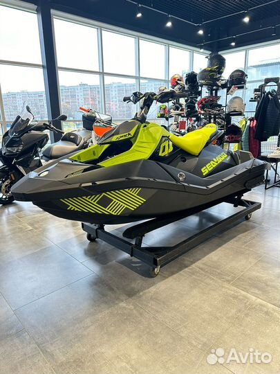 Гидроцикл Sea-Doo spark trixx 2 UP НДС В наличии