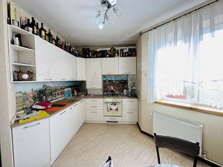 2-к. квартира, 54 м², 2/3 эт.