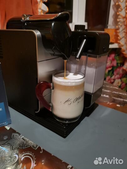 Кофемашина delonghi nespresso