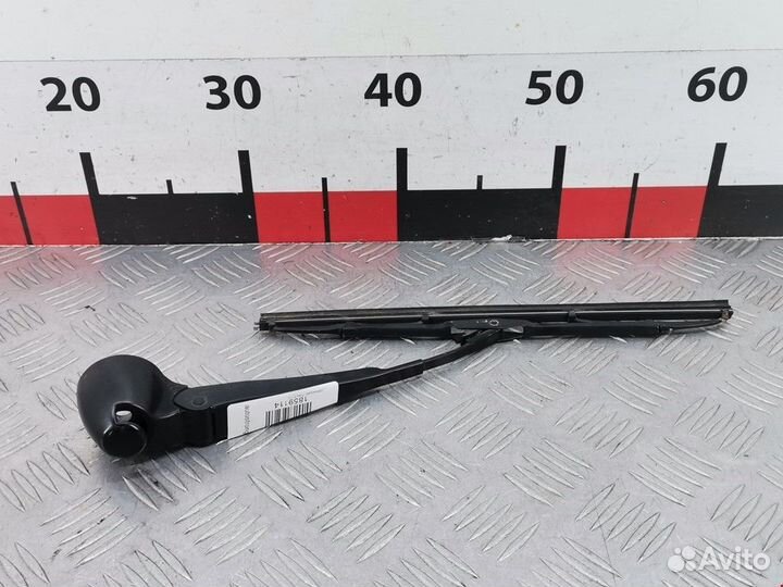 Щеткодержатель задний Volkswagen Polo 3 2000