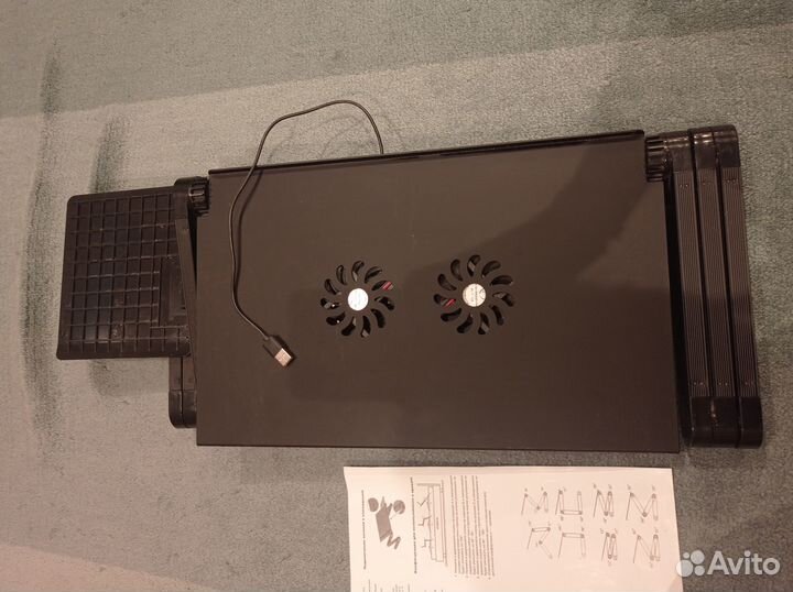 Столик для ноутбука с охлаждением