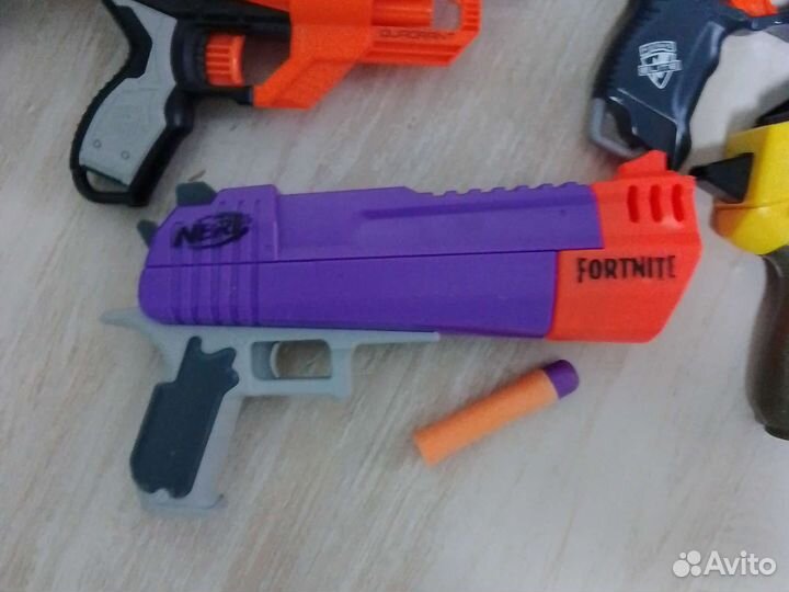 Бластер нерф