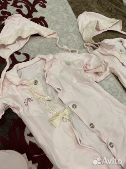 Комплект на выписку для девочки