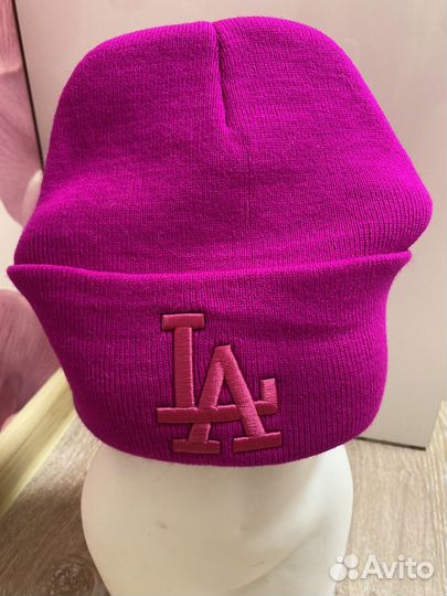 Женские шапки