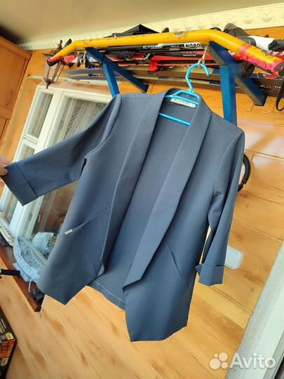 Костюм школьный на девочку