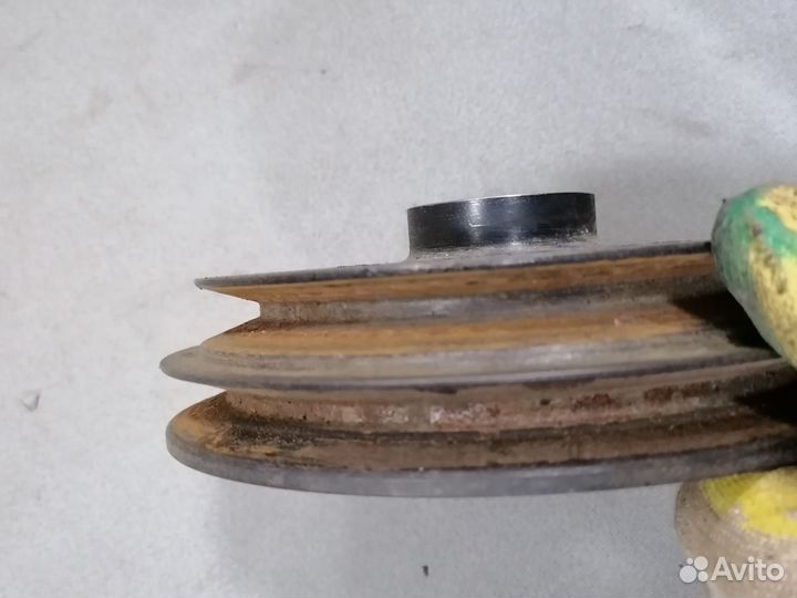 Шкив коленв.Nissan Bluebird LD20 2.0 1987 дизель