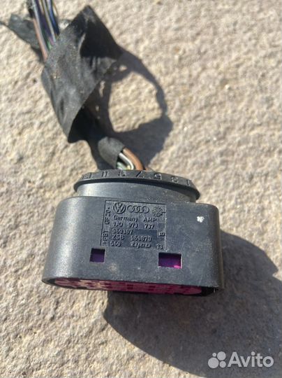Разьем фар VW Audi