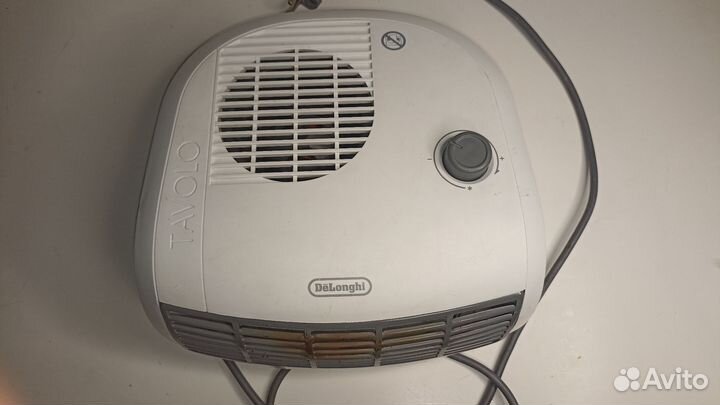 Тепловентилятор Delonghi HTF3020