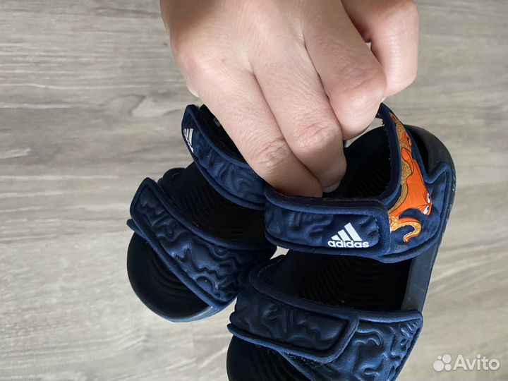 Сандалии adidas