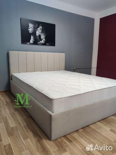 Кровать двухспальная