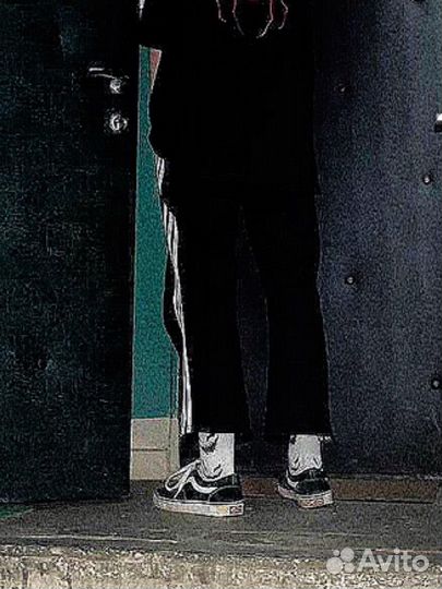 Широкие штаны adidas как у джузо