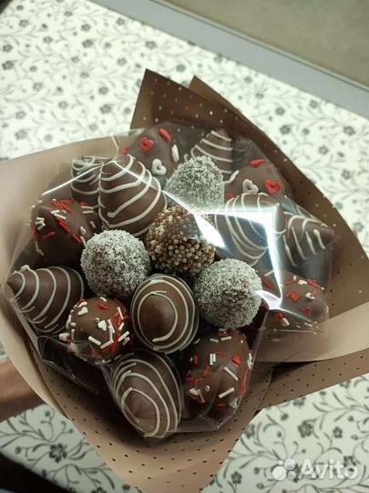 Букет клубника в шоколаде. Доставка