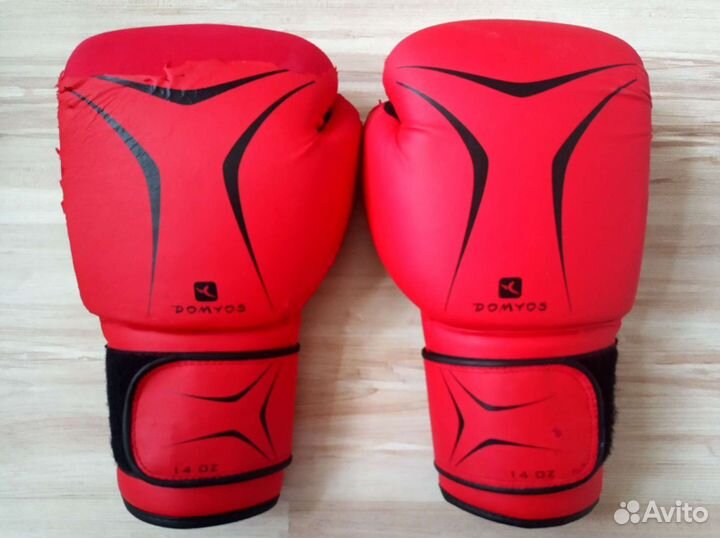 Боксерские перчатки 14 унций