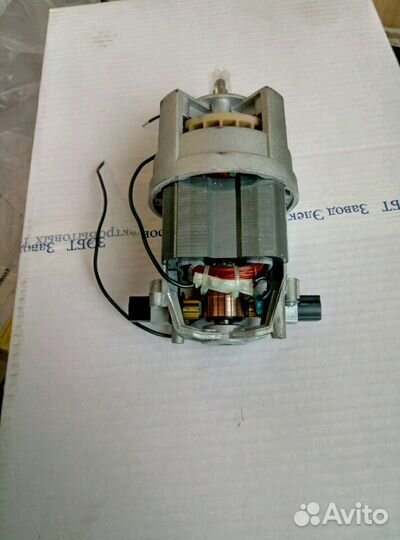 Двигатель для зернодробилок, дк 105-350