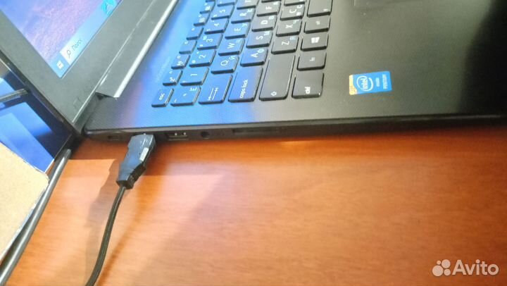 Ноутбук Asus
