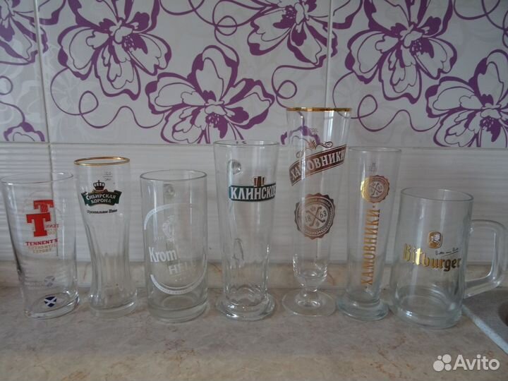 Пивные кружки и стаканы