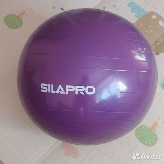 Гимнастический мяч фитбол