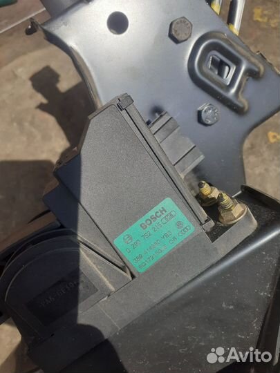 Педаль газа Skoda Fabia