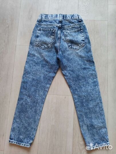 Джинсы на мальчика 140 + лонгслив