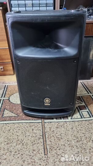 Колонки 800-ватные пара yamaha