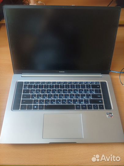 Honor Magicbook 16 на запчасти