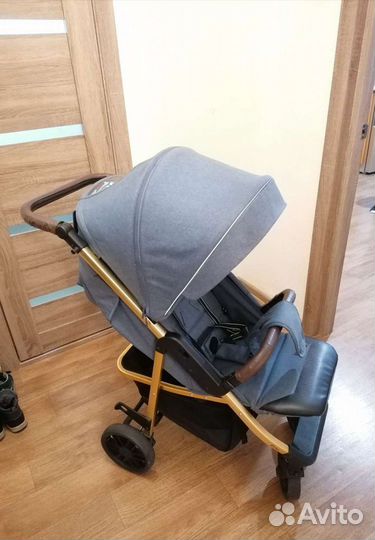 Прогулочная коляска бу carrello echo. Без торга