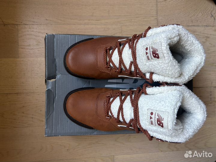 New Balance WL701PKP