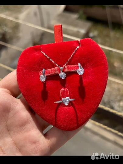 Серебряный комплект