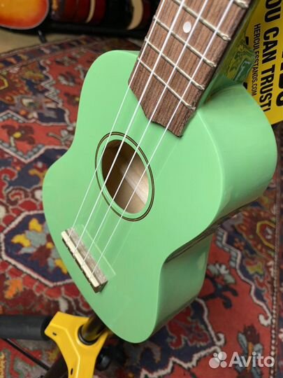 Укулеле сопрано Marti